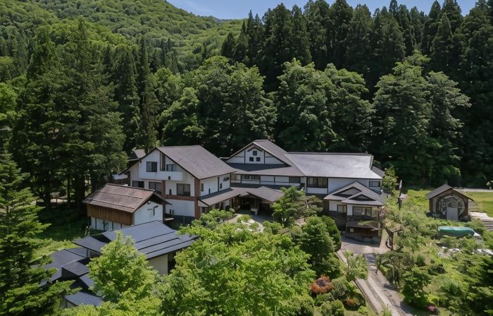 白布温泉 東屋