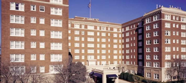 Warwick Melrose Hotel Hotele w: Dallas