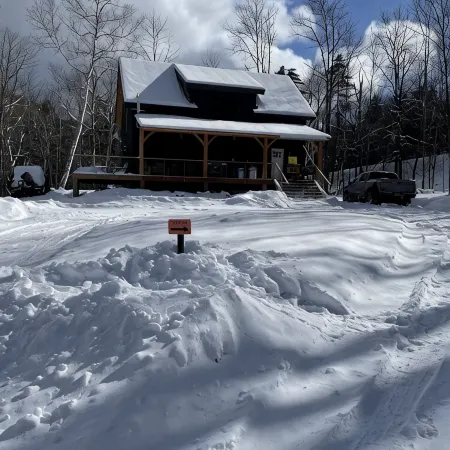 Ski house less than one mile from Sugarbush!