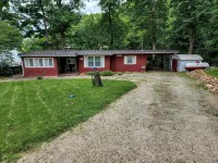 Secluded Lake of the Ozarks Vacation Home Waterfront with a Covered Dock. - Homestays