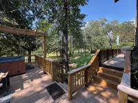 Waterfront Studio with Hot Tub & Fire Pit Sleeps 4 - căn hộ