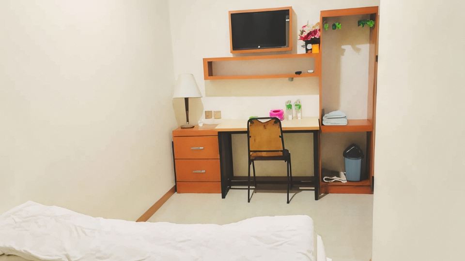RedDoorz Near Tj Uban Bintan Utara