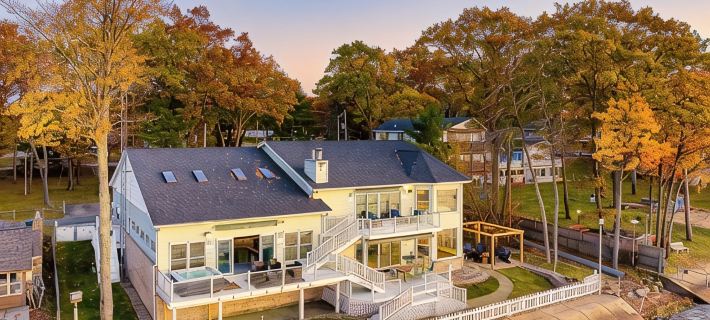 6BR Houghton Lake House w/ Indoor Pool, Hot Tub, and Golf Simulator - Sleeps 24 Hotels in Roscommon County