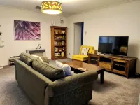 "The Gums" peaceful & private cottage close to amenities & beautiful Lake Albert - Apartments