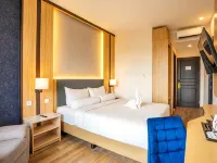 Front One Boutique Adria Boyolali Hotels in Boyolali