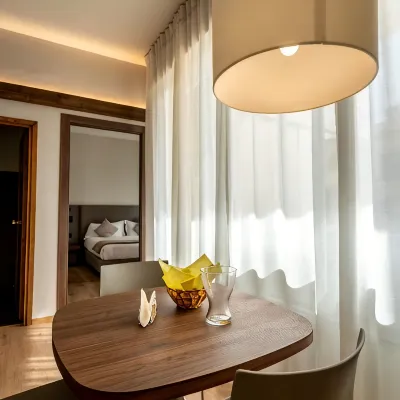 ريزيدنس بورتا أل براتو Hotels near محطة ليوبولدا