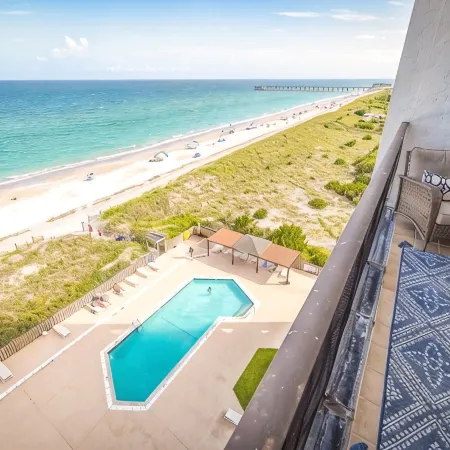Respite by the Sea The Islander, King Bed, Oceanfront Condo, Pool, Tennis,Cabana