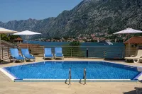 Immaculate, Luxury Apartment With Spectacular Views Over Kotor Bay - Wifi