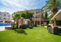 Apartamentos Royal Life