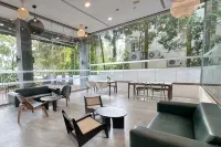 LIV Residences諾維娜酒店公寓