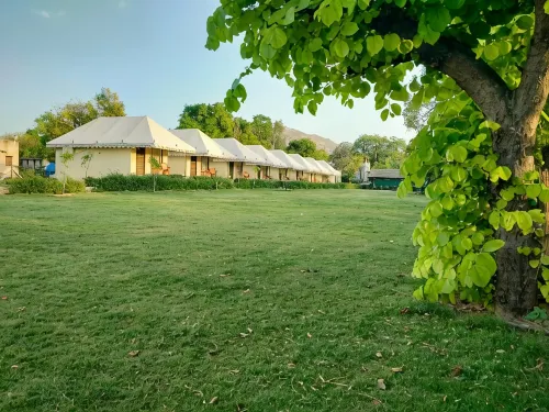 Vacation Village Camps - A Unit of Braham Vatika Resort - balcony