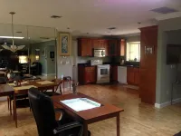 Comfy House Near River And Beach