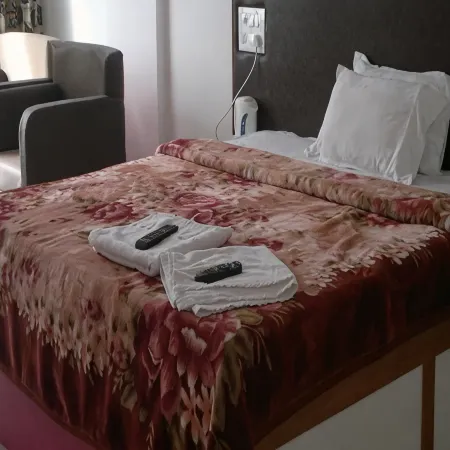 Hotel Deluxe Krishna Sea View Ganpatipule