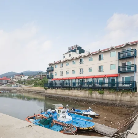 Namhae 1 Night 2 Days Pension