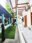 Homey Guesthouse Kertajaya (Syariah) - Pensionat