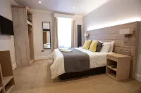 The Vanguard York - Private Residence - Pensions