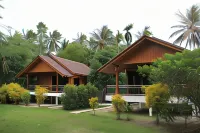 ยางใหญ่ การ์เด้น ลอดจ์ - วิวภูเขา