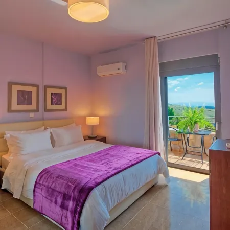 Marini Luxury Apartments and Suites