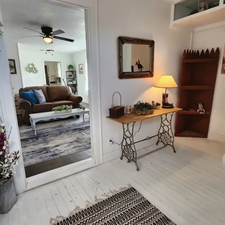 Comfy 2 bedroom home, near Palo Duro Canyon!