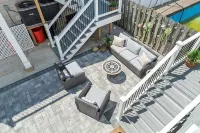 3-Bedroom with Parking Pass 3 Beach Badges 1 Block to the Beach and Boardwalk - 3-Star