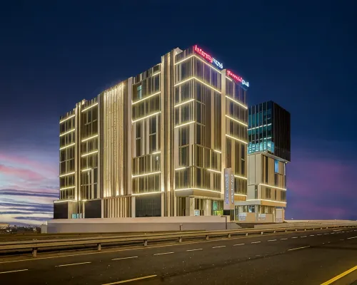 IntercityHotel Bawshar Muscat Hotels near Al Ansab Wetland