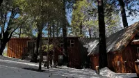 Charming cabin in pleasant Auberry close to Shaver Lake. A hidden treasure! - 4-Star