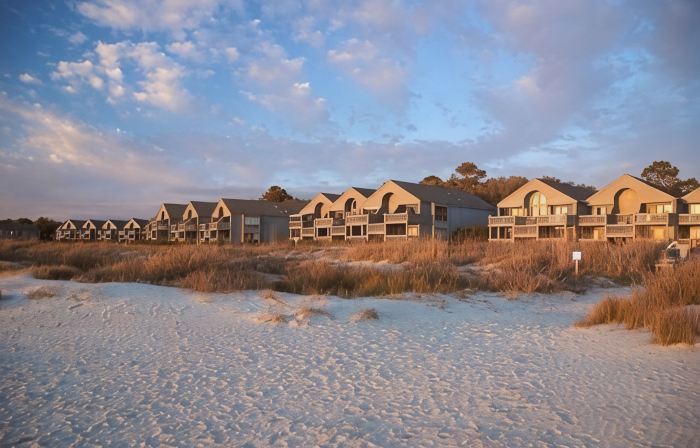 STUNNING BEACHFRONT UPPER VILLA,Electric Awning over Deck,Amenity Cards INCLUDED