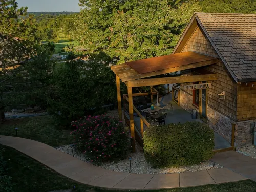 Spacious Cottage on Golfing Resort w/ Ice Skating & More - Country Houses