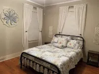 Charming 1930's Euclid Ave Bungalow Hotels in Laurel