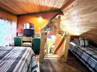 NorthFork Lodge Cabin #3 “The Maple”