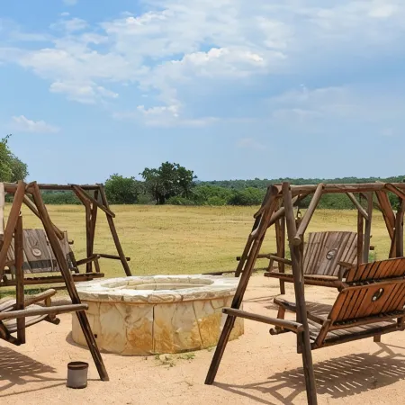 Private Hill Country Cabin by the Creek • Sleeps 10• Fire Pit & Pool Table