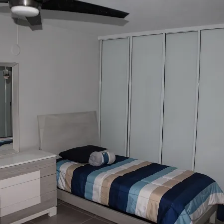 Spacious Family Friendly 4BR Home Near Beach