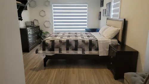 Modern Suite Near Hamilton Airport