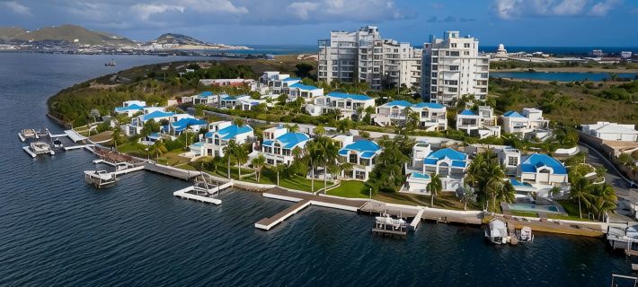 Skyline Luxury Condo Ξενοδοχεία στην πόλη Lowlands