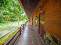 The Canal Garden Resort