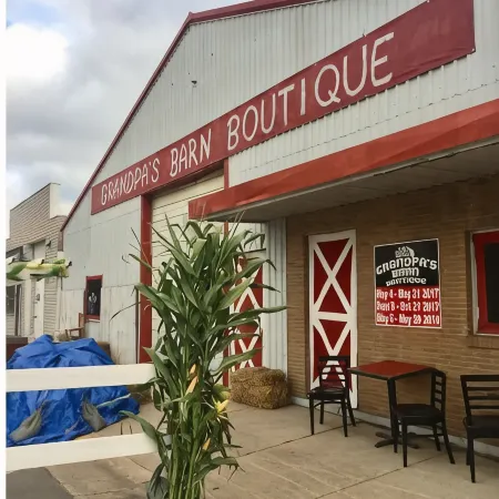 Cozy Cabin in the Heart of Downtown Wabasha