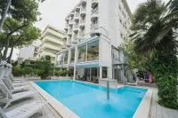 Hotel Royal Plaza - Swimmingpools