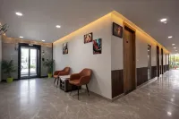 Hotel Shree Sadhna - Vrindavan Chhatikara Road