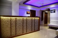 Hotel Monarch Center Point Near Dahanu Beach, Bordi - Wifi