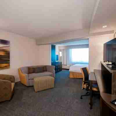 Courtyard Columbus Rooms
