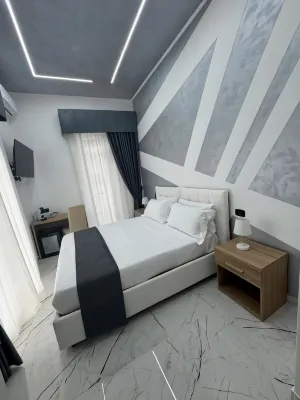 Hotiday Room Collection - Napoli Sant'Arcangelo - شقق
