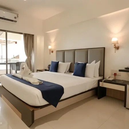 Westbay Resort & Spa
