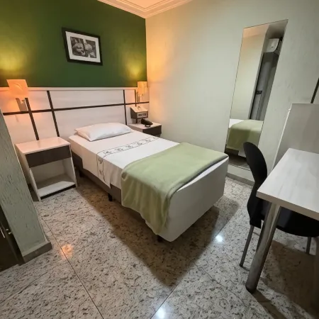 Residencial Pantanal Santa Cruz Отели рядом с достопримечательностью «Больница Сепаку»