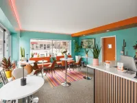 Hotel Royal Oak - Moteles