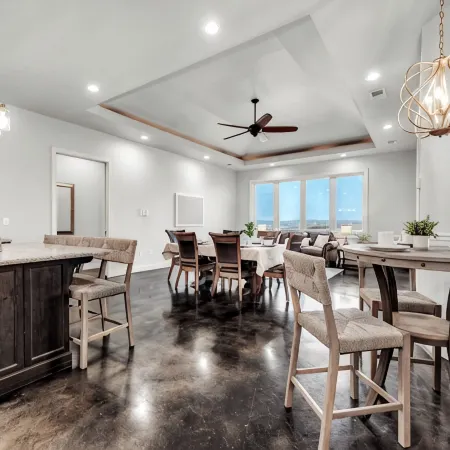 Luxury Lakeview w/Private Pool • Fireplaces • Game Garage • Sleeps Large Groups
