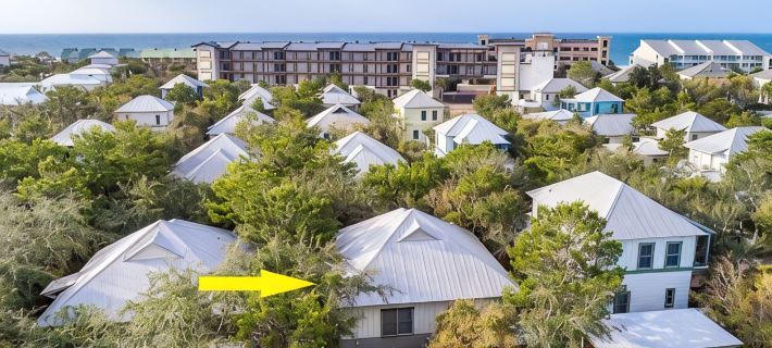 Sassy Seahorse! 200 Yards to Beach! Neighborhood Pool Hotels in Seacrest