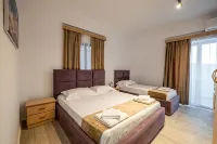 Hotel Perla Ksamil - Guest houses