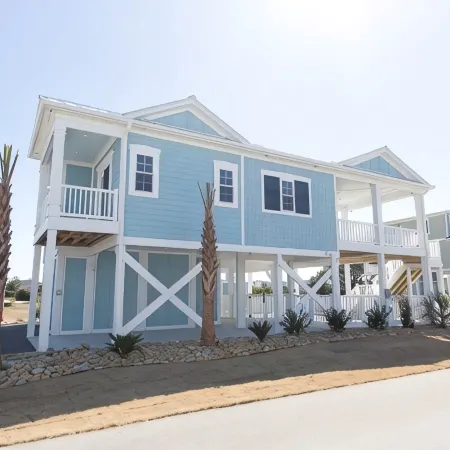 Custom 3BR 3BA with Private Pool & Elevator - new in 2022