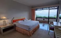 Queen Garden Hotel Managed by Salak Hospitality