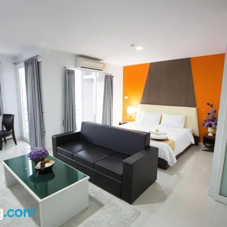 Primetime Hotel